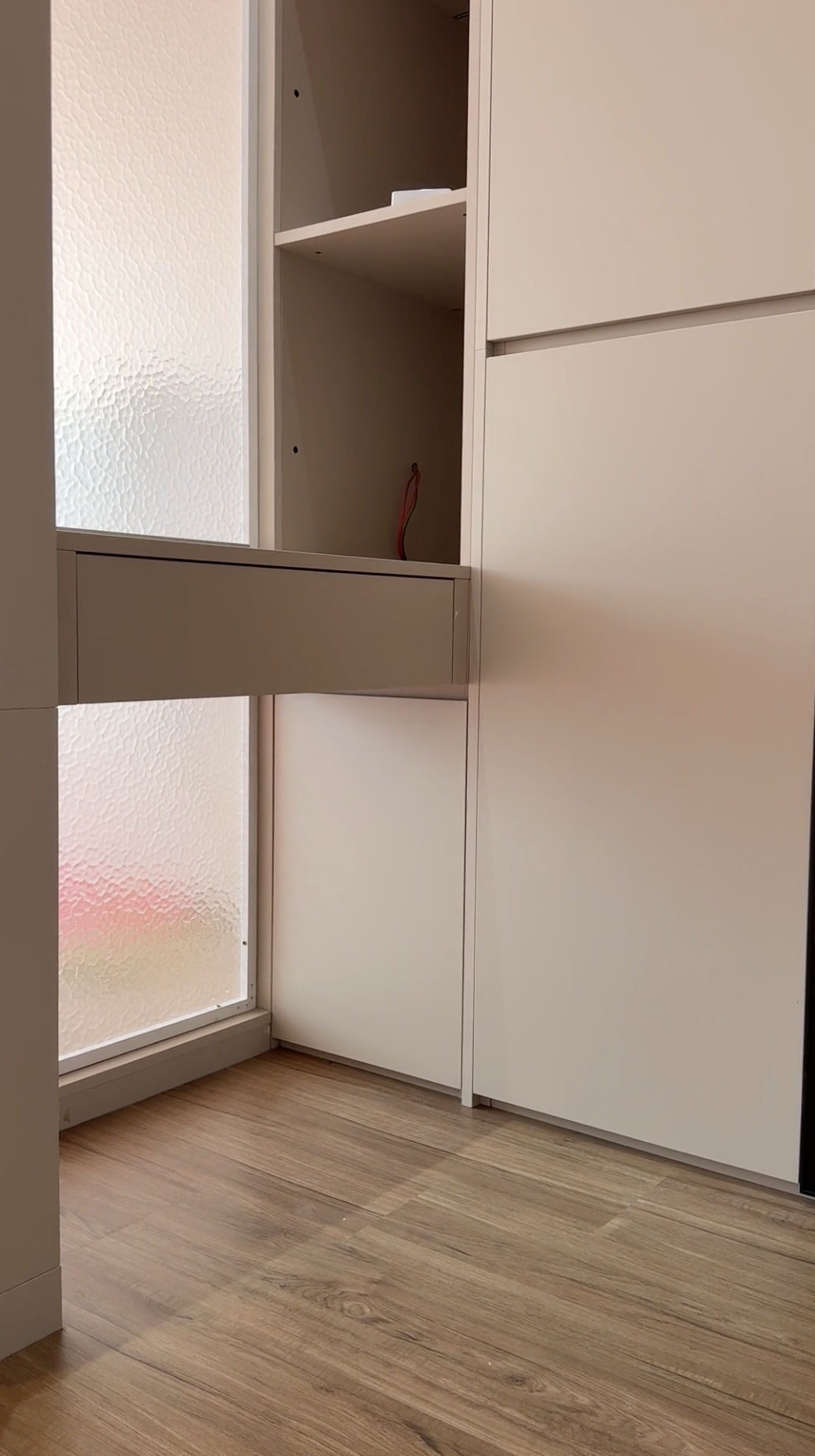 Frosted Glass Divider & Vanity Integration